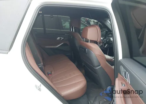 2021 BMW X5 xDrive40I z USA, uszkodzony, nr VIN 5UXCR6C08M9G48044